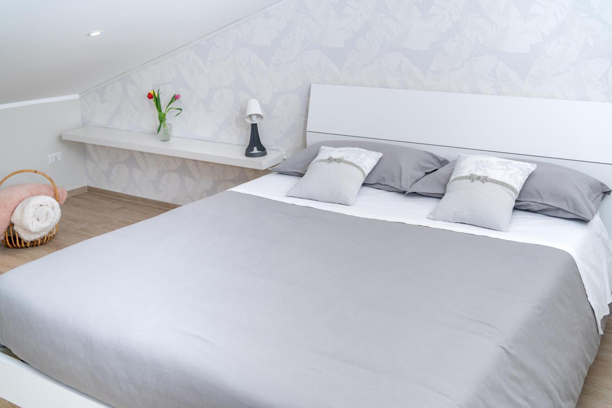 Otium Rooms / Camere E Appartamenti Morrovalle Exterior photo